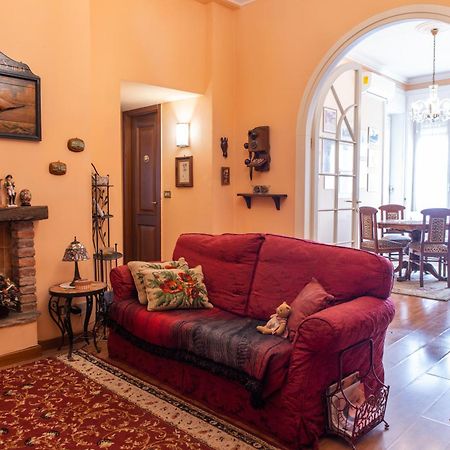 Duomo Walking Distance Elegant Flat With View Appartement Milaan Buitenkant foto