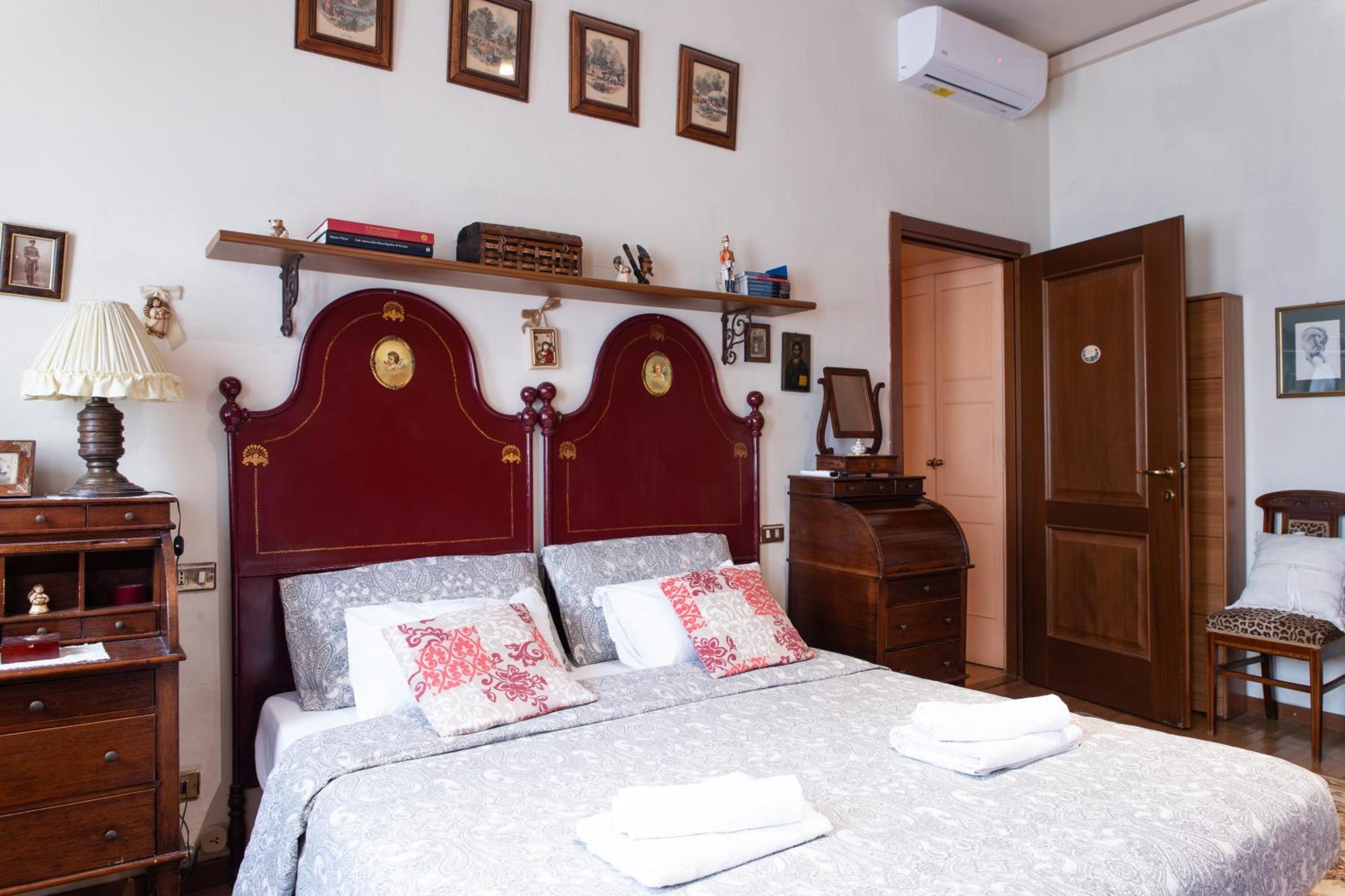 Duomo Walking Distance Elegant Flat With View Appartement Milaan Buitenkant foto