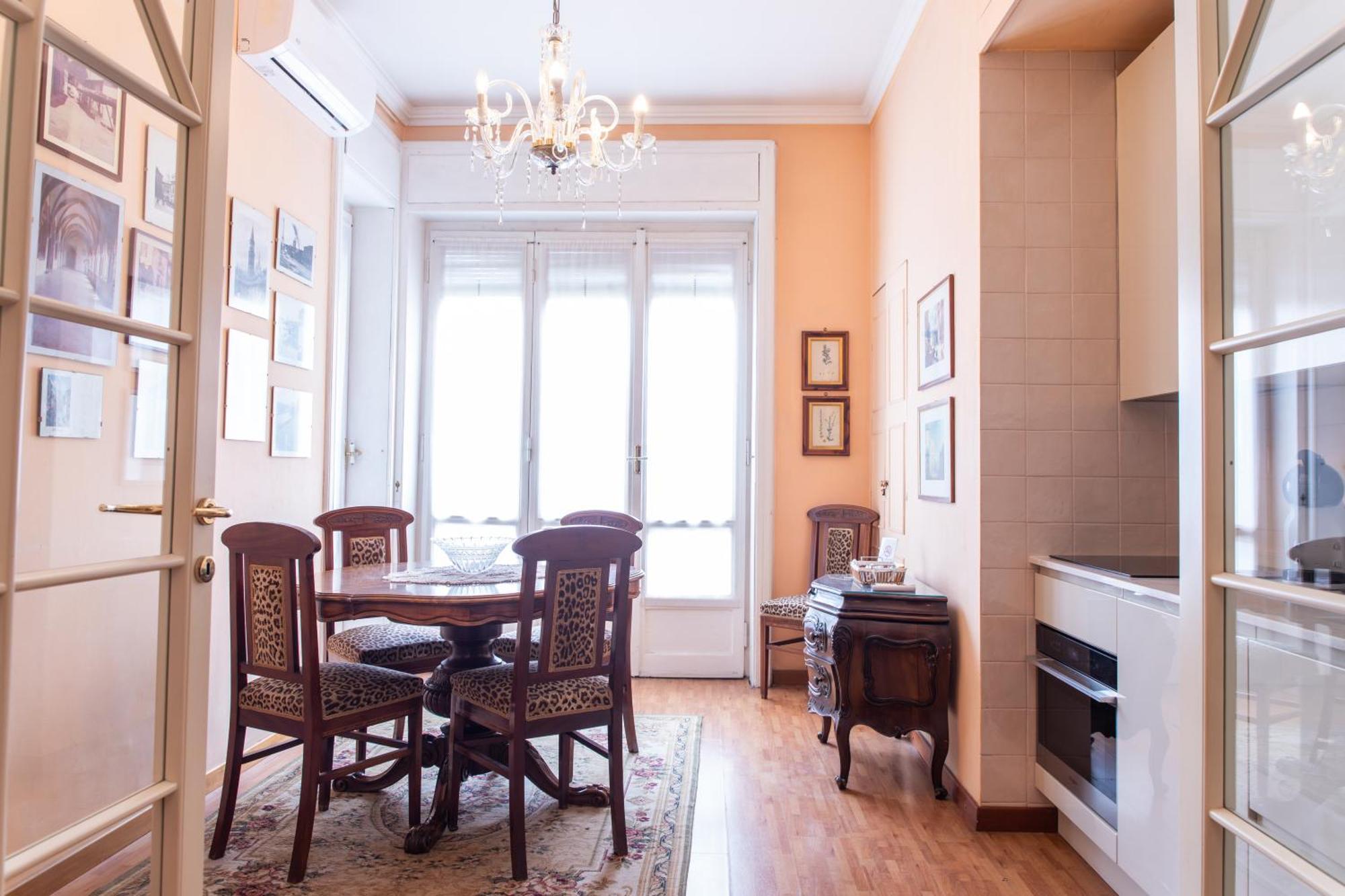 Duomo Walking Distance Elegant Flat With View Appartement Milaan Buitenkant foto