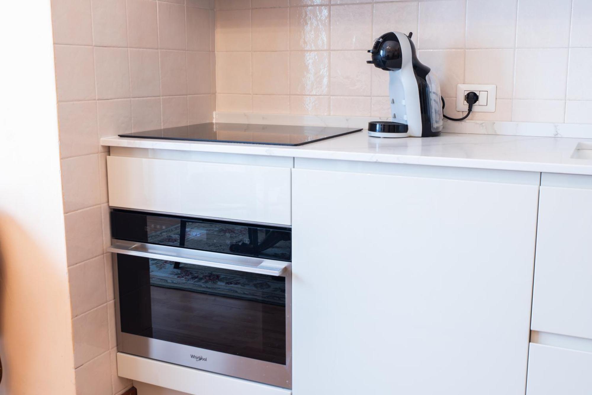 Duomo Walking Distance Elegant Flat With View Appartement Milaan Buitenkant foto